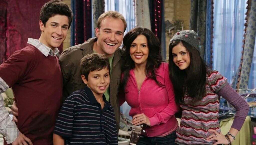 Les Sorciers De Waverly Place Font Leur Grand Retour Et Selena Gomez