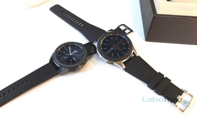  La Galaxy Watch actuellement disponible. © LaboFnac