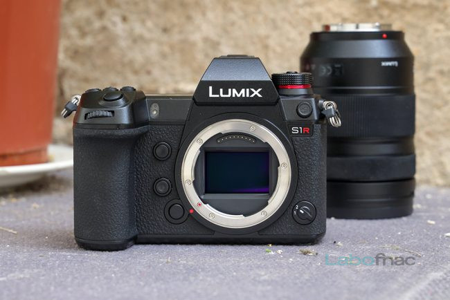  Le Panasonic Lumix S1R. © Fahim Alloul / Labo Fnac