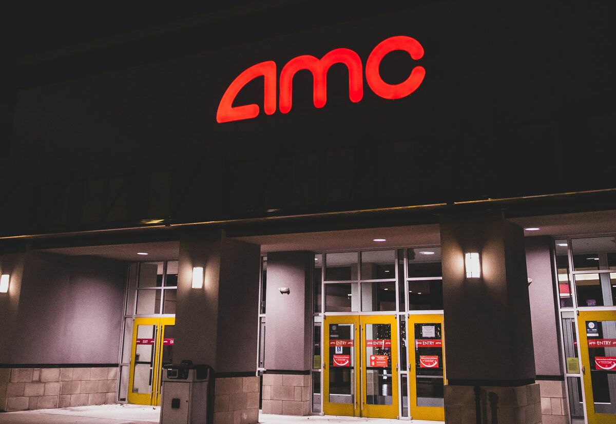 La chaîne de cinémas AMC accepte désormais les paiements en bitcoin, ethereum ou litecoin.