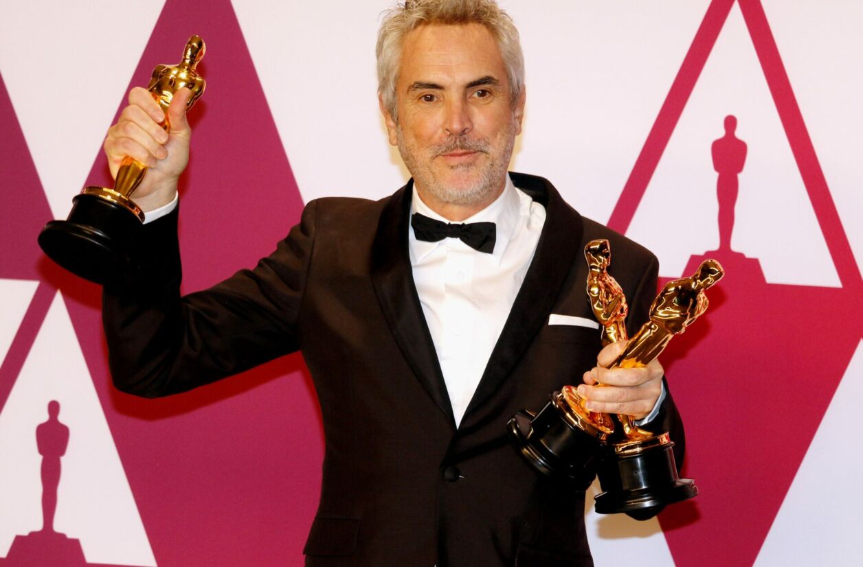Alfonso Cuaron sortant victorieux de la 91e cérémonie des Oscars