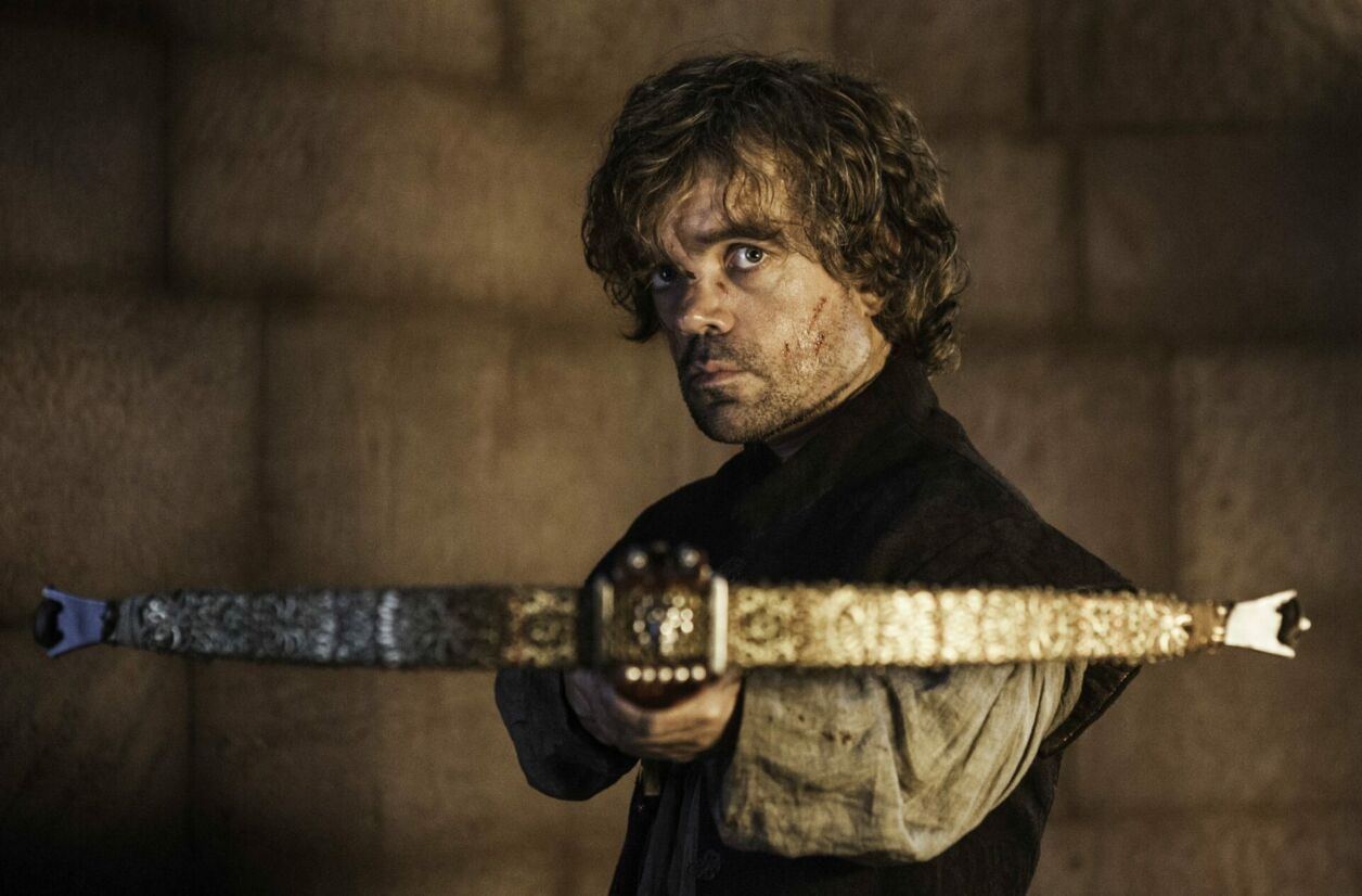 L'interprète de Tyrion Lannister monte au créneau pour défendre la conclusion de la série HBO.
