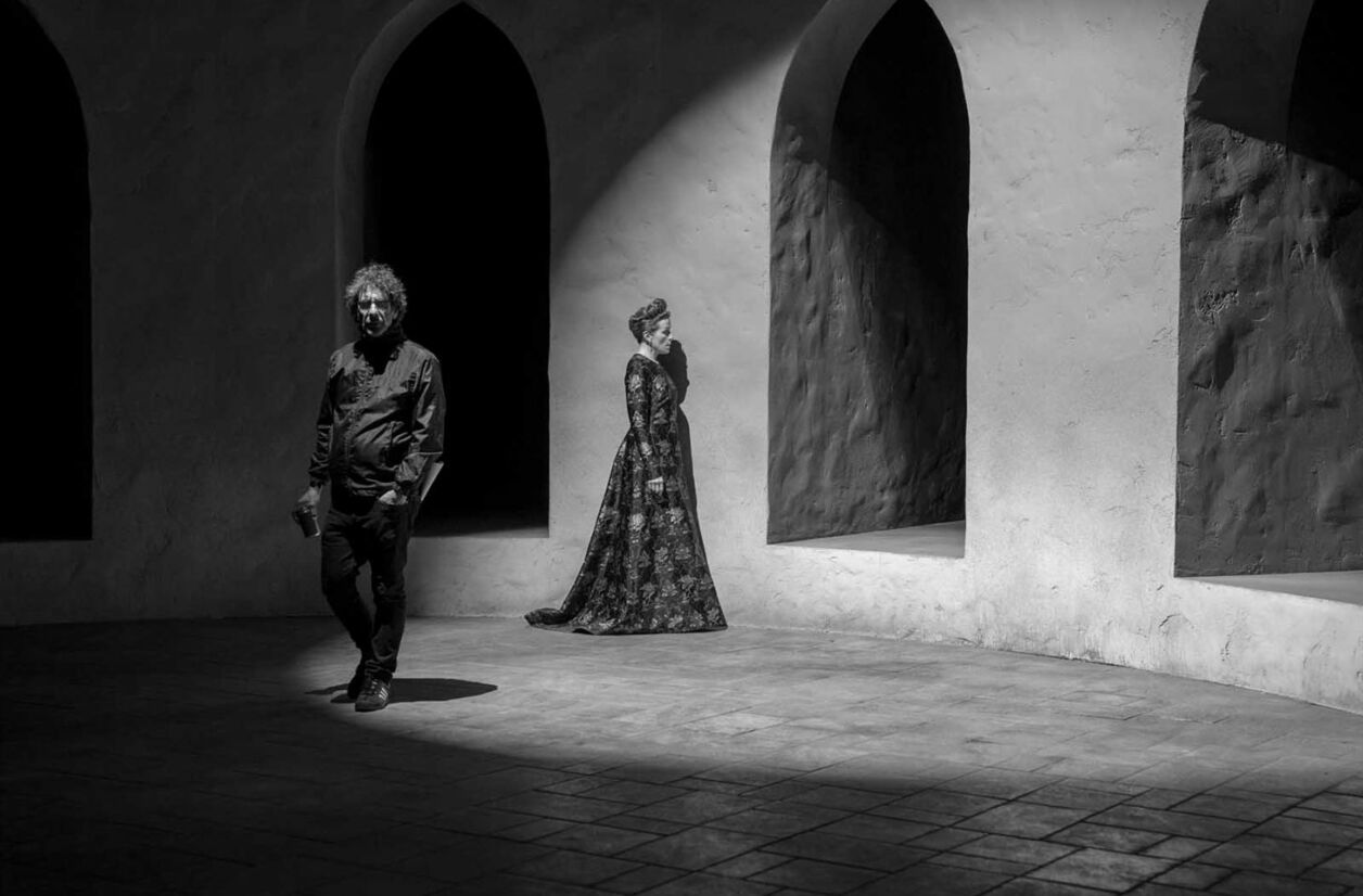 Joel Coen et Frances McDormand sur le tournage de "The Tragedy of Macbeth"
