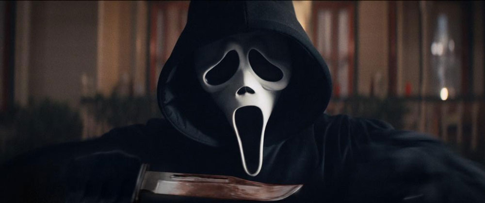 Ghostface sera de retour ce mercredi 12 janvier au cinéma dans “Scream”.