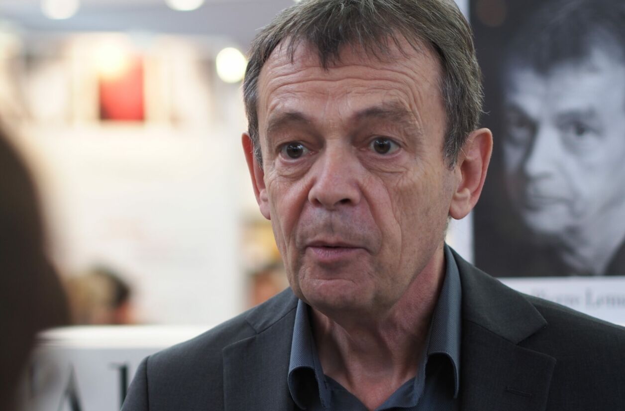 Pierre Lemaitre au Salon du Livre (2014)