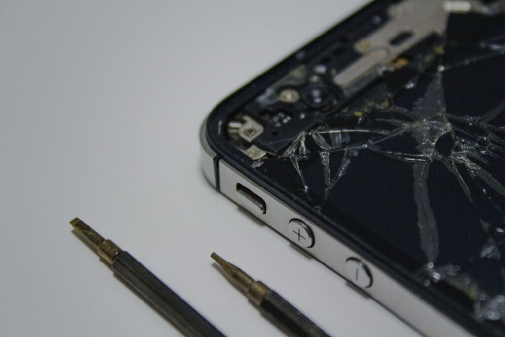Réparer soi-même son iPhone sera bientôt possible en Europe