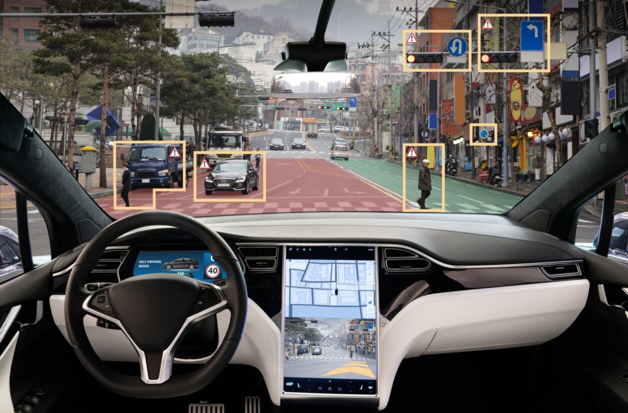 L'écran intégré dans les voitures autonomes pourra être utilisé pour regarder des films. 