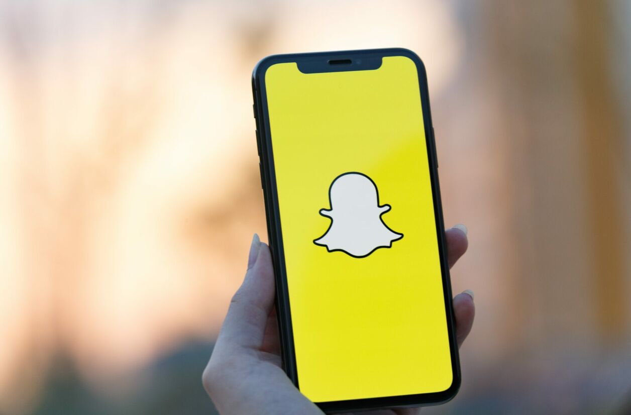 Snapchat, application préférée, devant Instagram et TikTok chez les 15-49 ans.