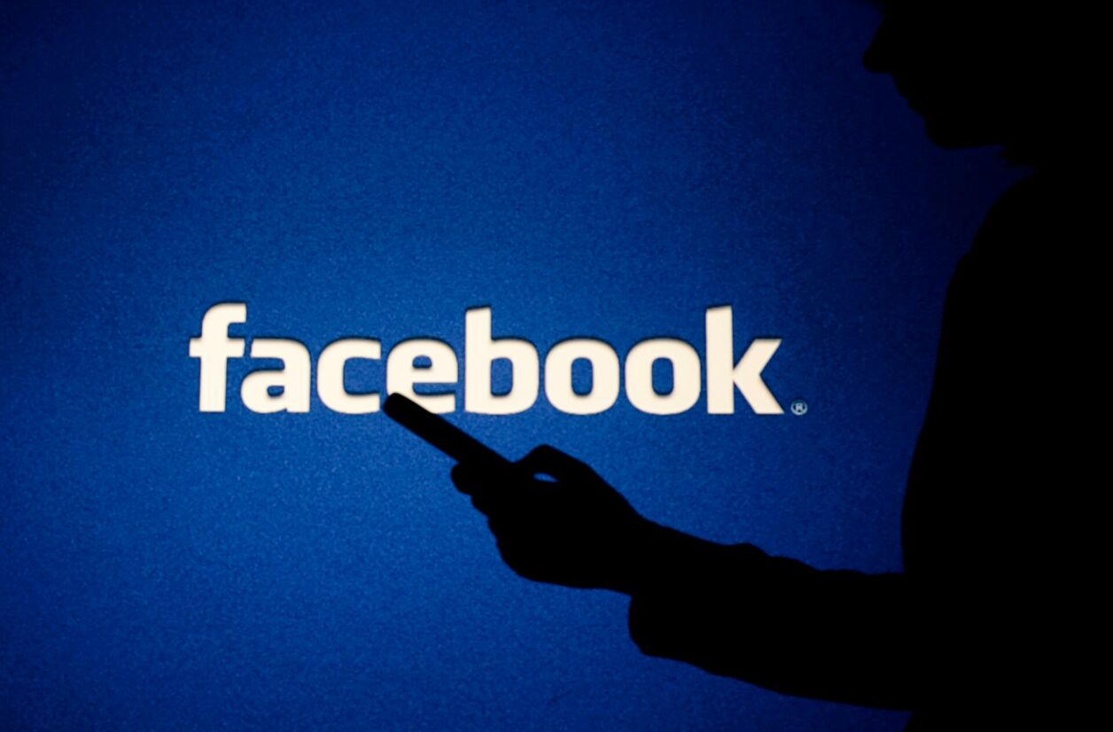 Un ancien modérateur de Facebook accuse Meta « d'esclavage moderne »