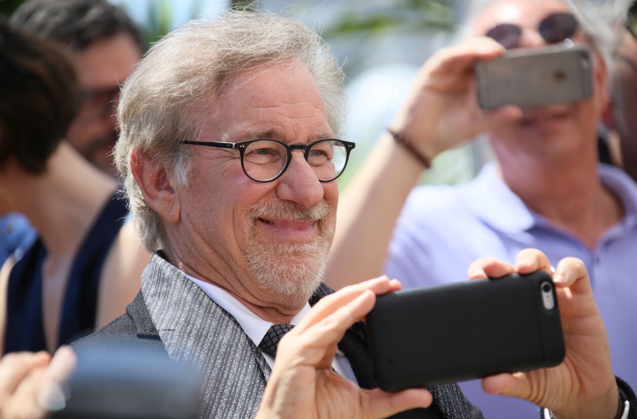 Steven Spielberg au photocall du "Bon Gros Geant - Le BGG" lors du 69ème Festival de Cannes, 2016