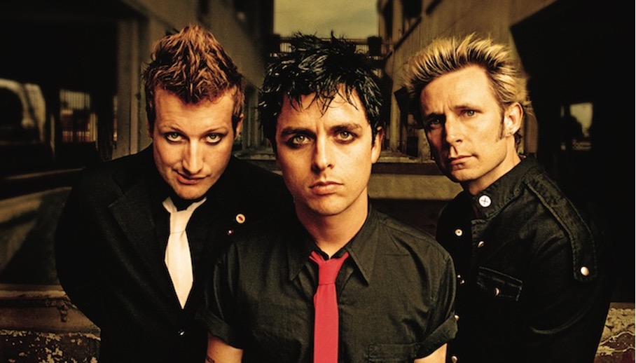 01_Greenday Green Day est l’un des ambassadeurs du rock adolescent des années 2000.