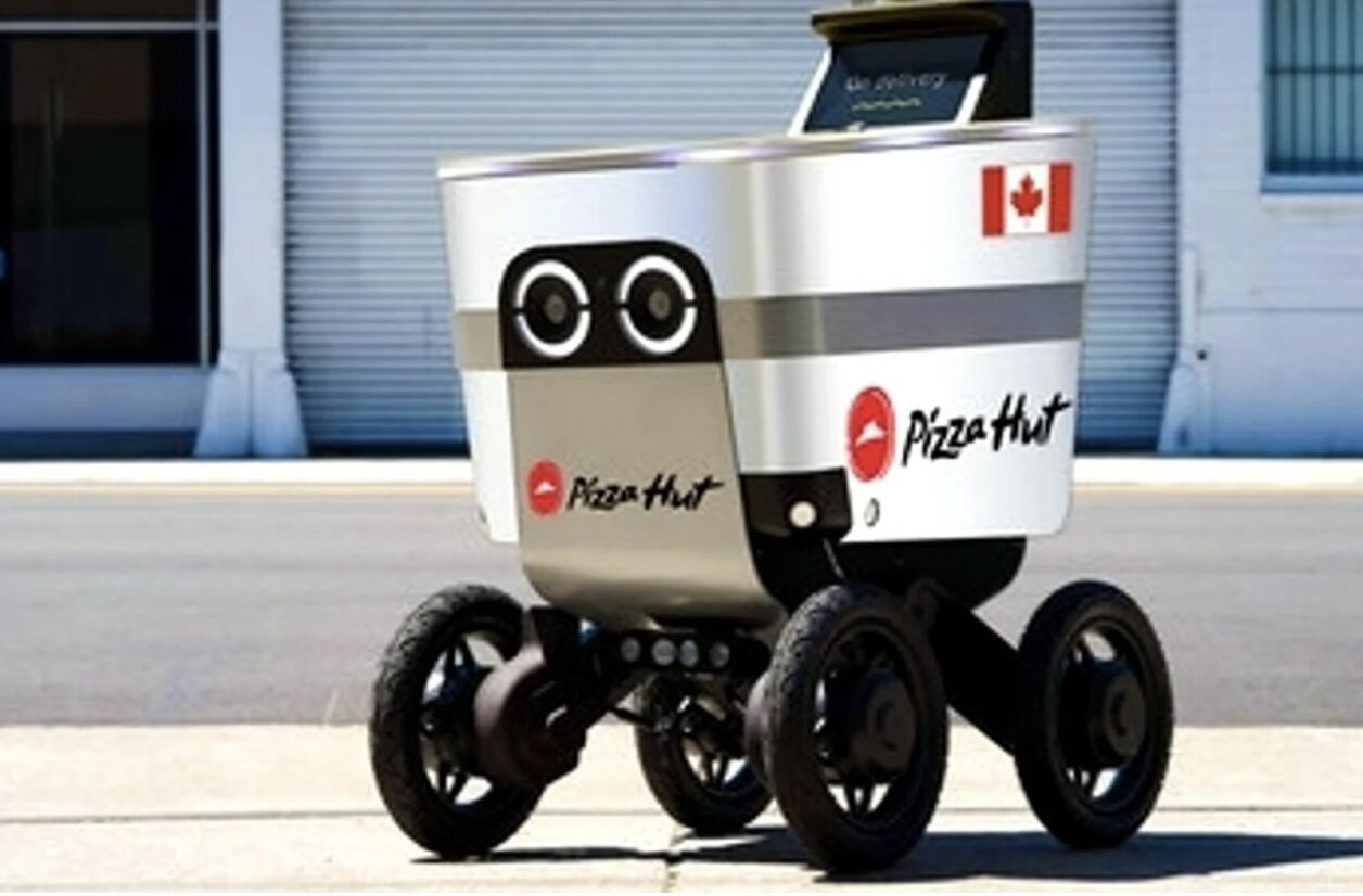 Pizza Hut lance des livraisons par robot autonome au Canada