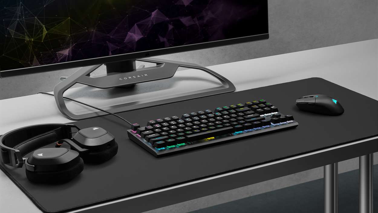 Corsair annonce deux nouveaux claviers haut de gamme, dont le K60 Pro TKL représenté ici.