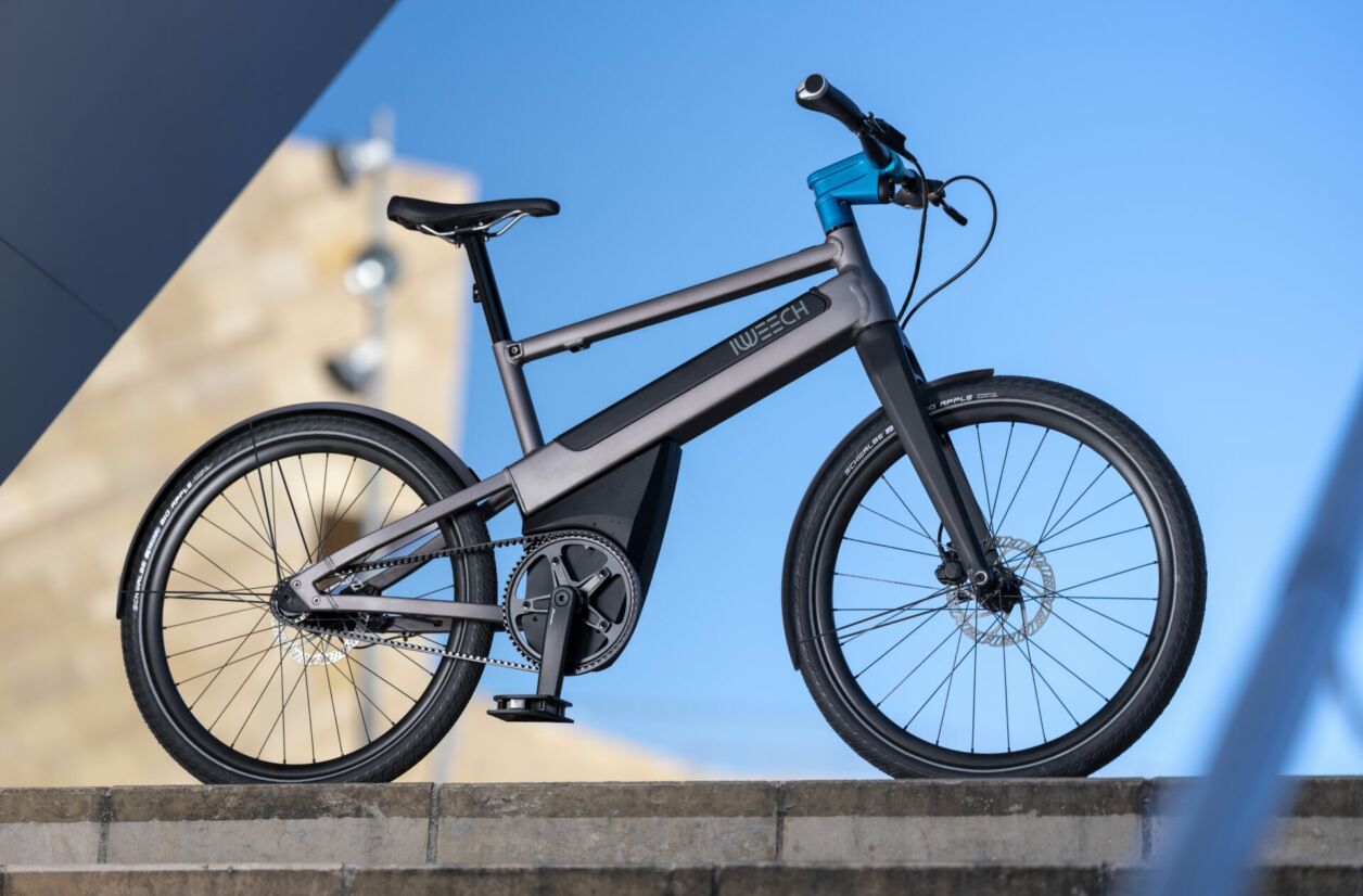 Le vélo à assistance électrique IWEECH 24'' S se veut le plus confortable possible à manier. 