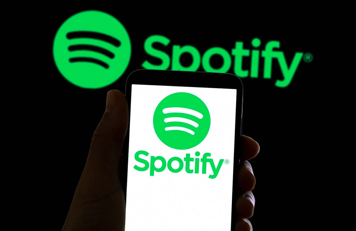 Spotify et Apple Music ont dévoilé le palmarès des artistes les plus écoutés en France cette année.