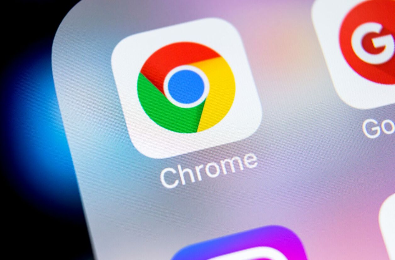 Google veut harmoniser le design de ses produits et apporte en ce sens des bords arrondis à son navigateur Chrome. 