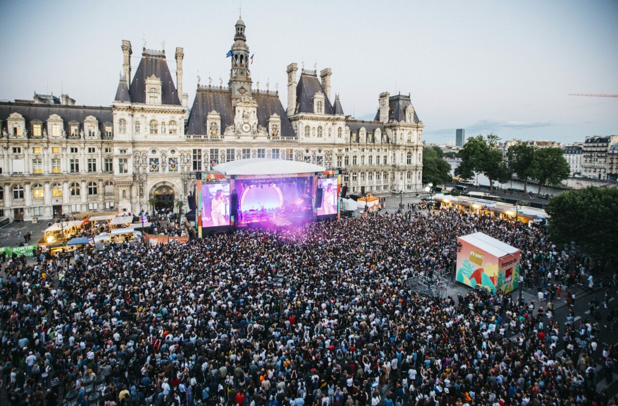 La Grande Scène du Fnac Live Festival. 