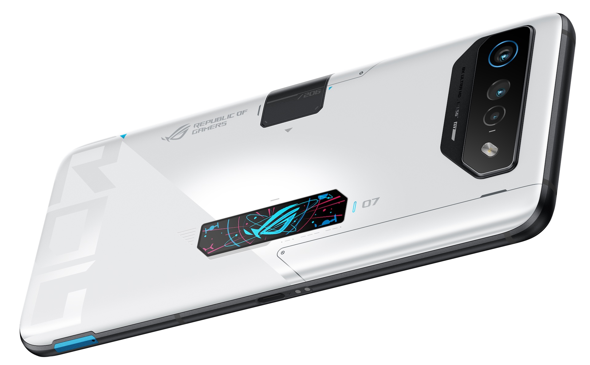 Prise en main de l'Asus ROG Phone 7 Ultimate : toujours plus de