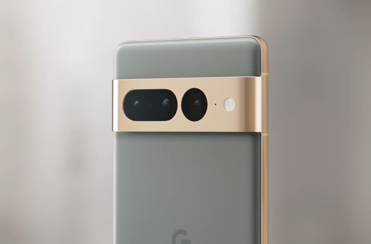 Déjà performant sur le Pixel 7 Pro, le bloc photo des smartphones de Google va subir une importante mise à jour. 
