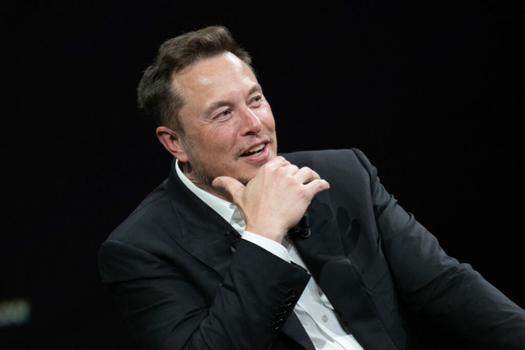 Elon Musk Songe à Sanctionner L’utilisation Du Mot « Cisgenre » Sur Twitter