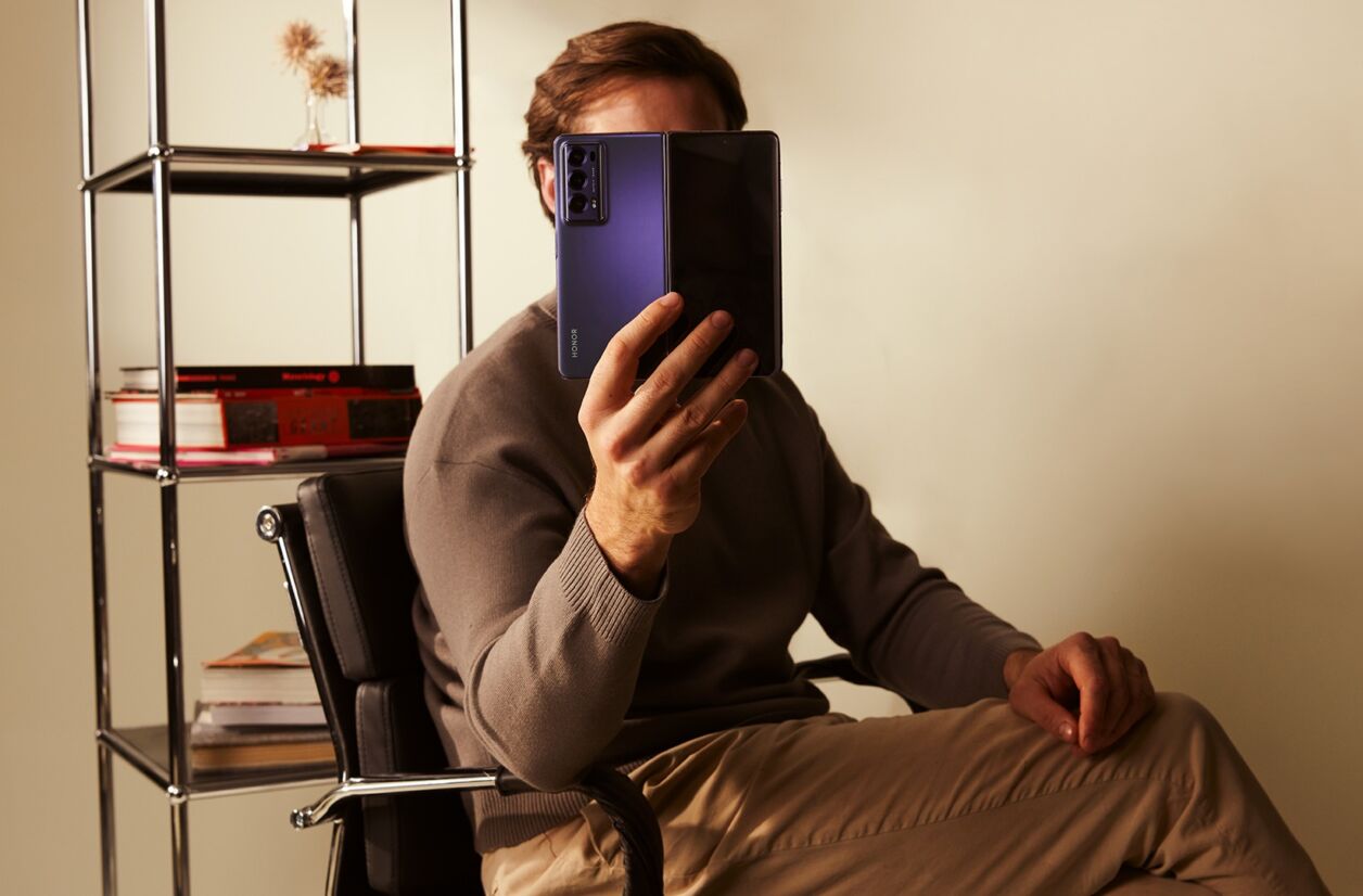 Samsung peut trembler : le Honor Magic V2 est enfin disponible en France