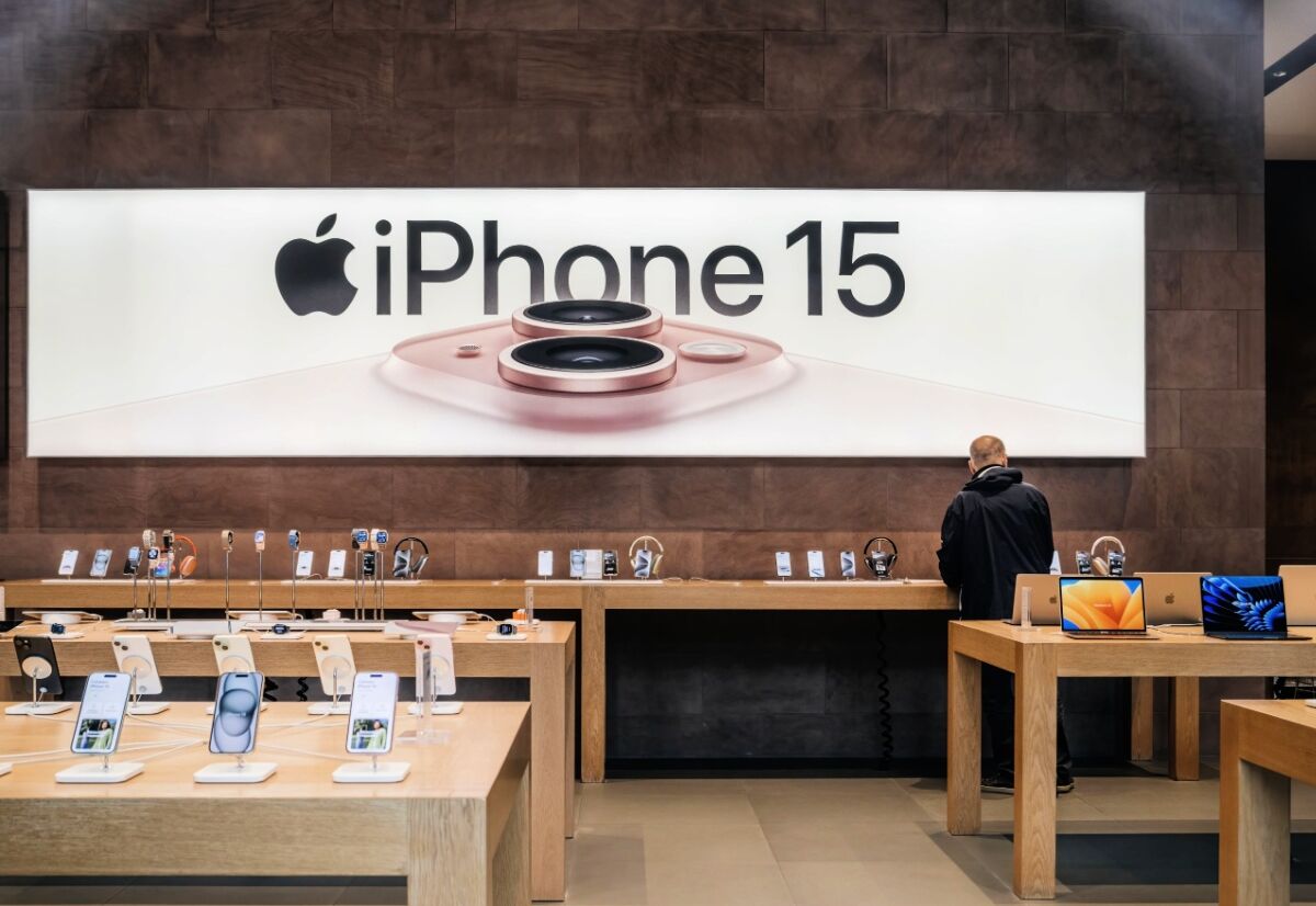 Apple attaqué en justice aux États-Unis pour “monopole sur les smartphones”