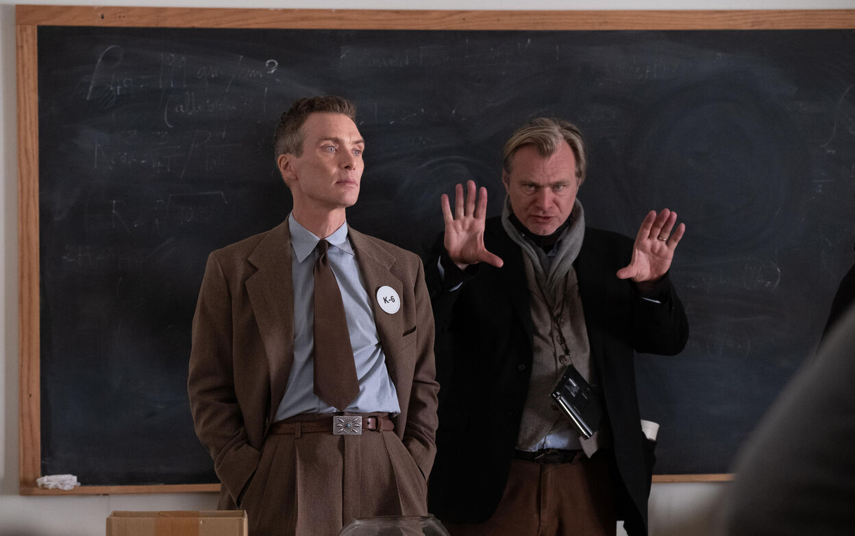 Cillian Murphy et Christopher Nolan sur le tournage du film “Oppenheimer”.