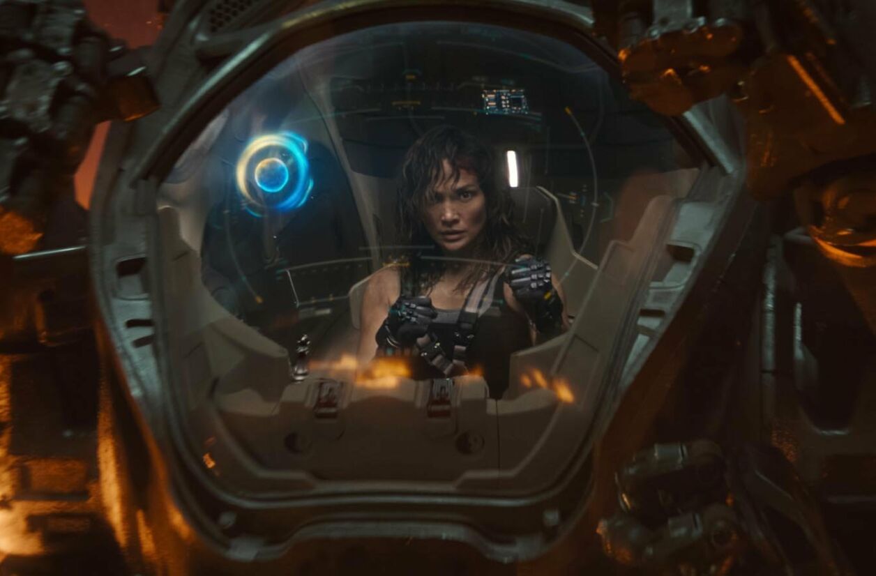 Jennifer Lopez dans “Atlas”.
