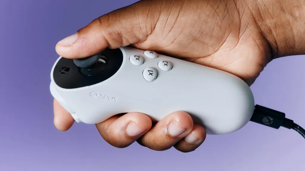 Xbox lance une nouvelle manette adaptée aux personnes à mobilité réduite