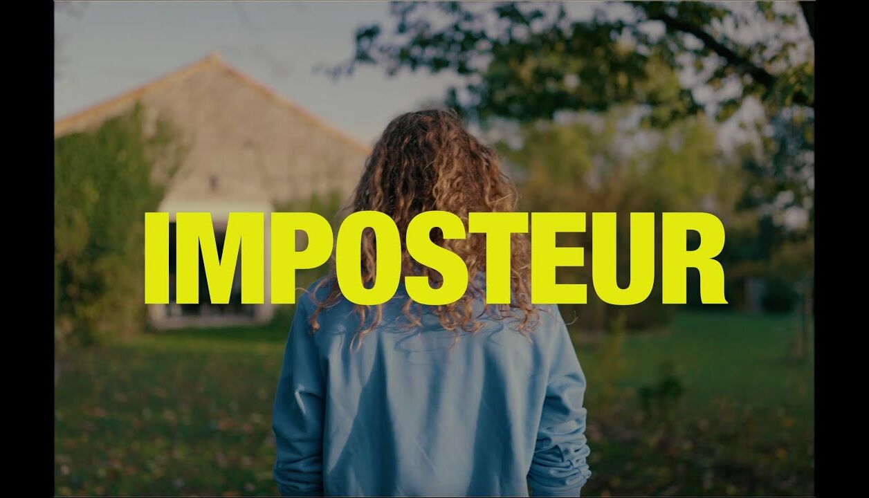 L'album "Imposteur" sera disponible le 8 novembre.