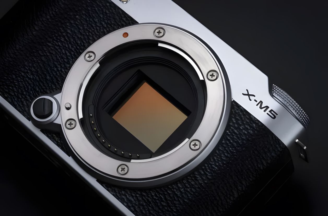 Fujifilm ressuscite le X-M5 : son hybride le plus compact et abordable