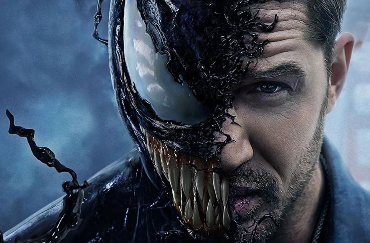 Depuis le premier film consacré au antihéros Venom, en 2018, Tom Hardy incarne le journaliste Eddie Brock possédé par un symbiote alien.