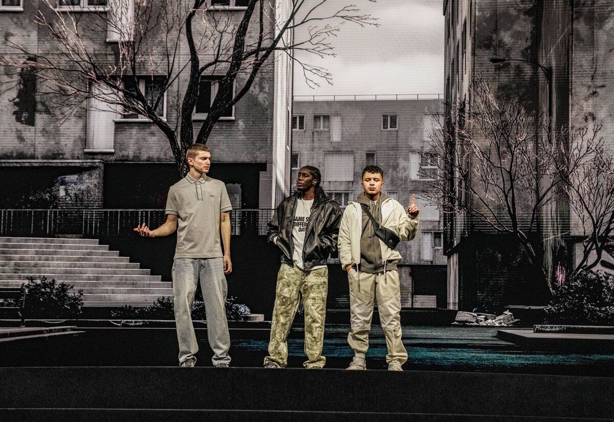 Le spectacle “La Haine” a débuté à la Seine Musicale. 