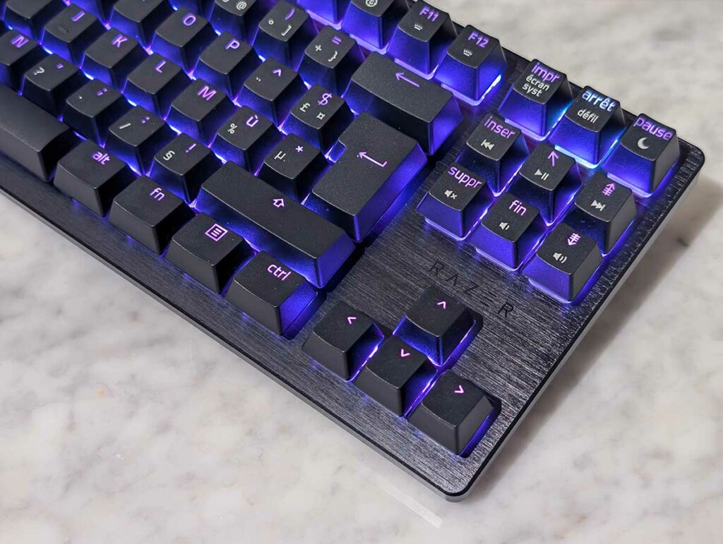 Test du Razer Huntsman V3 X Tenkeyless tkl