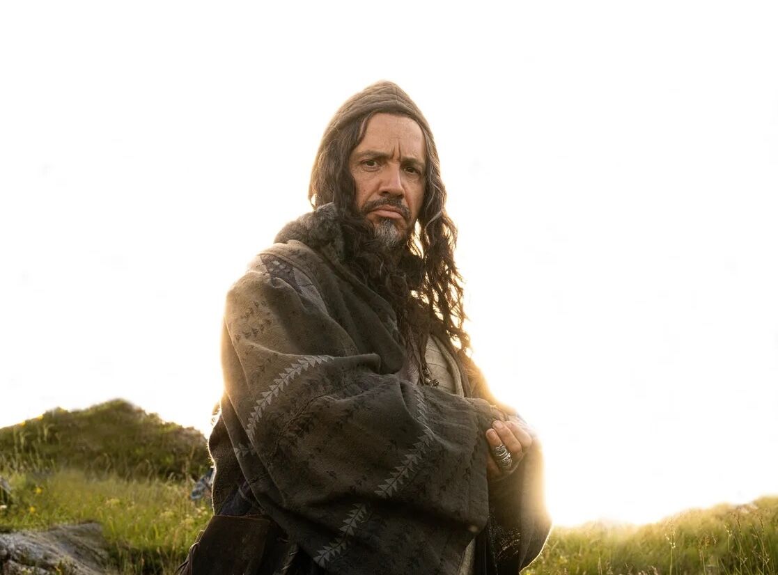 Alexandre Astier dans “Kaamelott - Deuxième Volet.”