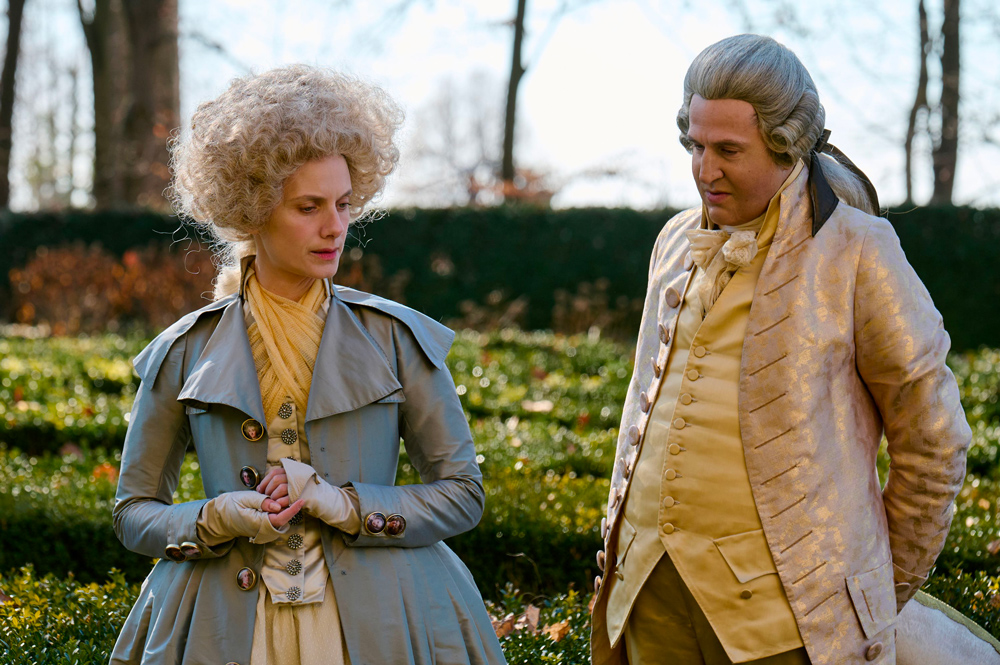 Mélanie Laurent et Guillaume Canet incarnent Marie-Antoinette et Louis XVI dans “Le déluge”.