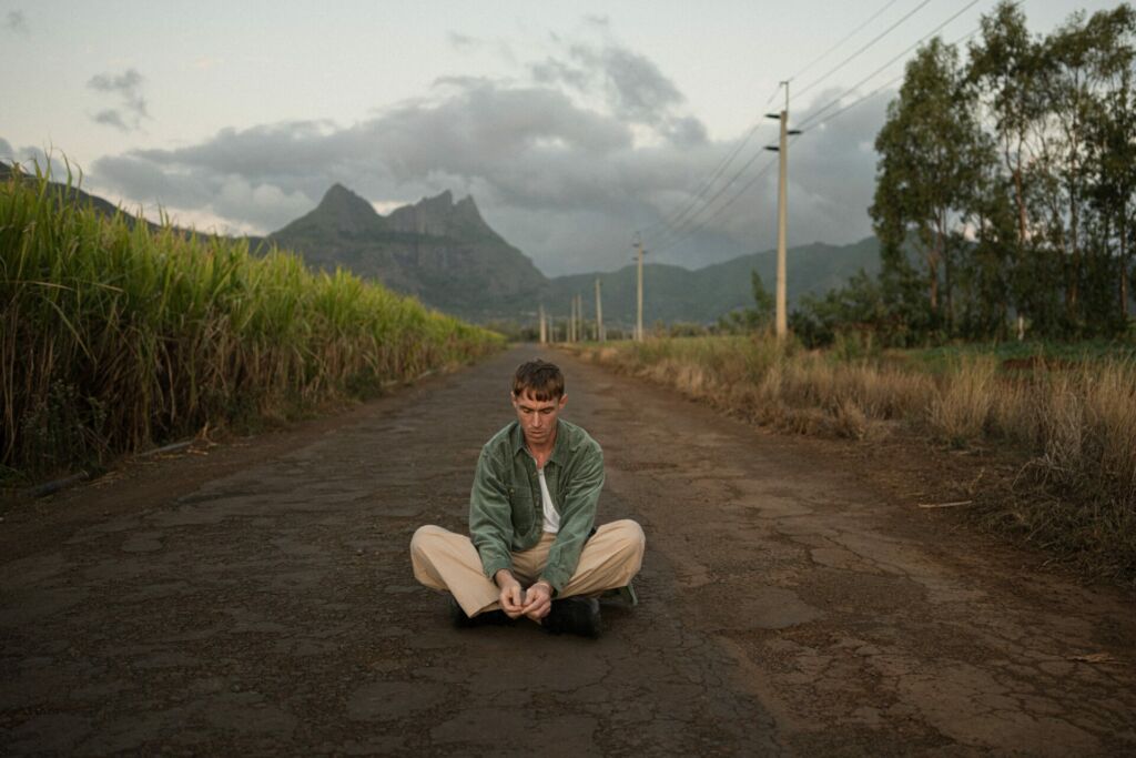 VID OS DE BENTHE MAMEZIZOU AVEC SON visual data 7