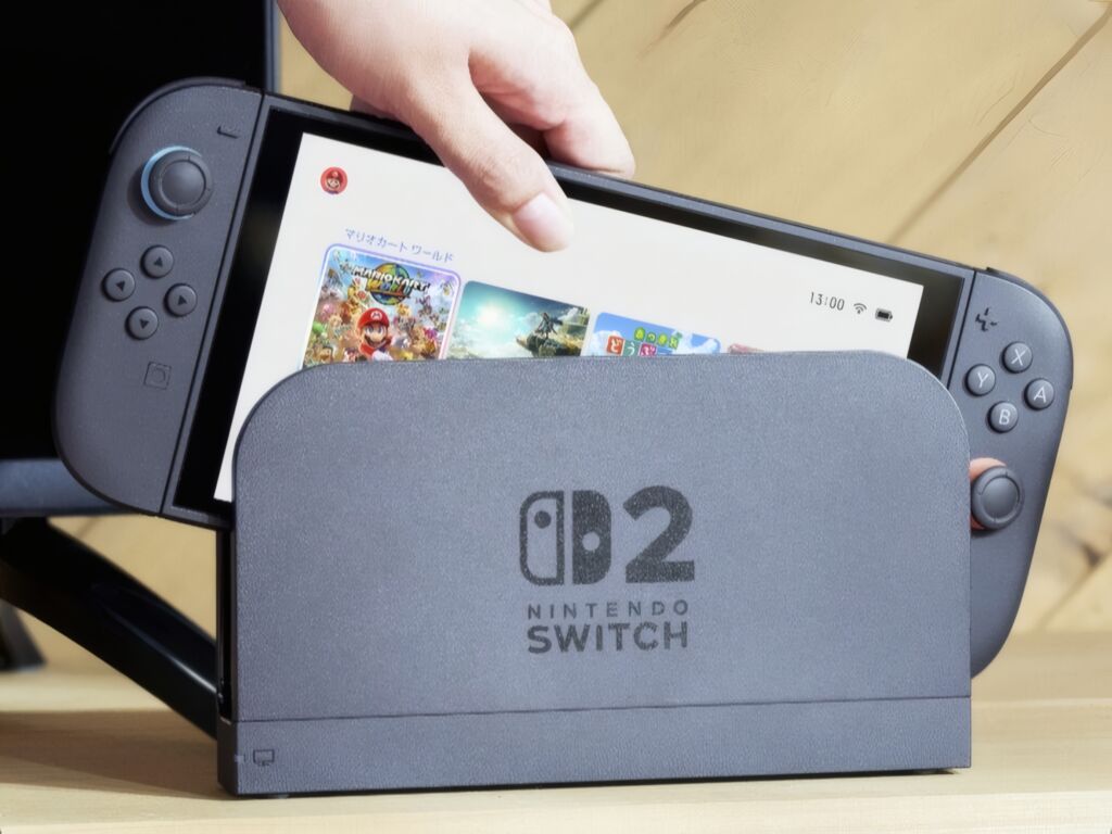 非物質化されたゲームとカートリッジゲームの違いは何ですか？