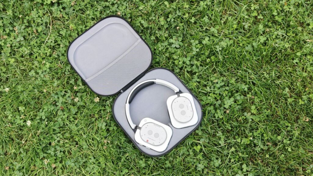 Nothing Headphone (1) prise en main test labo expérience écoute