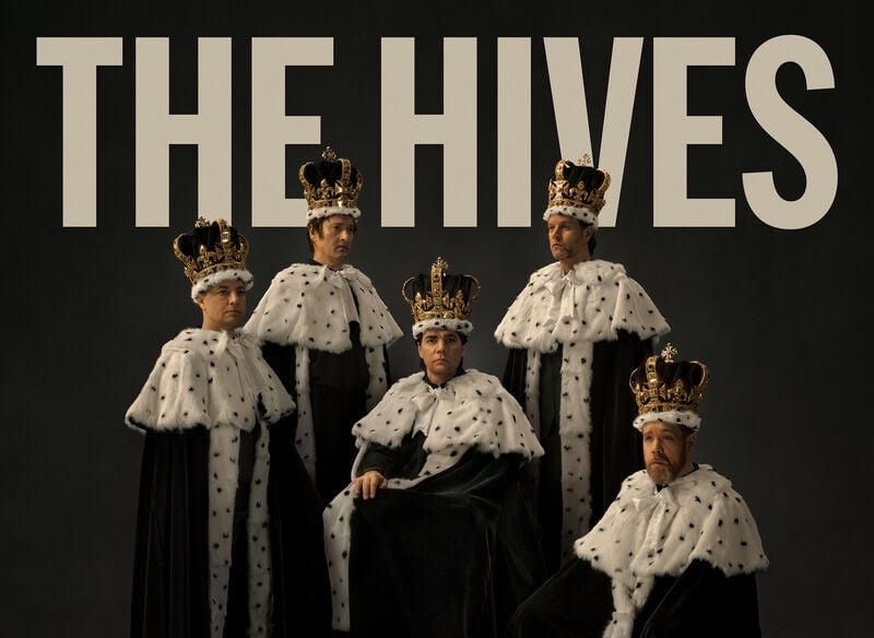 “The Hives Forever Forever The Hives”.