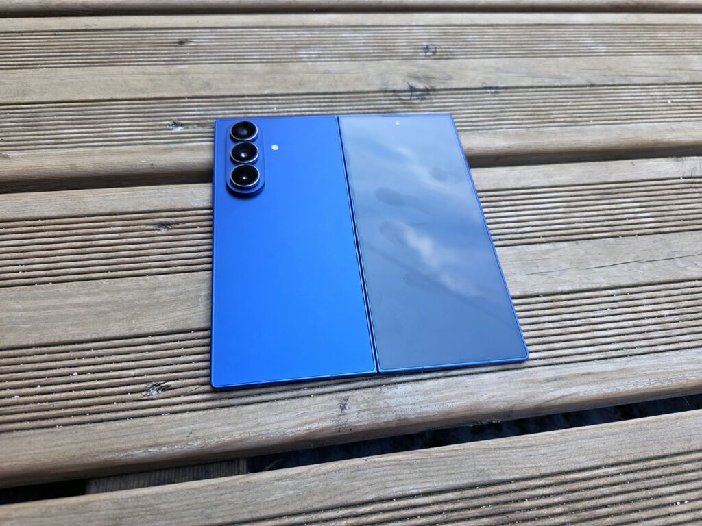 Samsung Galaxy Z Fold 7