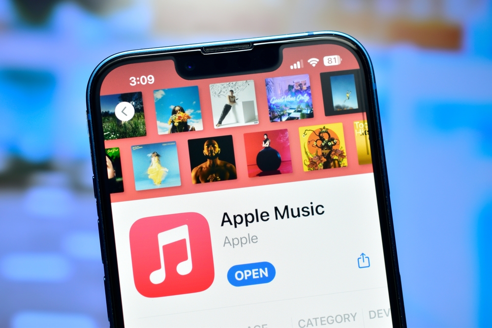 Avec iOS 26, Apple Music va faire de vous un expert du karaoké