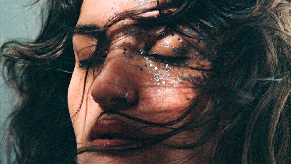 Gabi Hartmann pour “La femme aux yeux de sel”. 