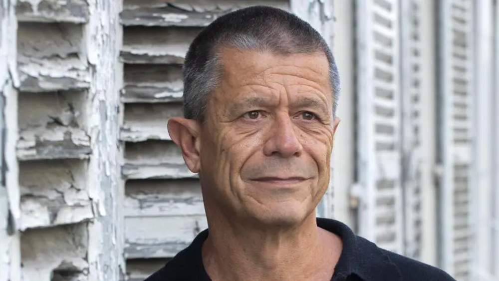 Emmanuel Carrère présente “Kolkhoze”.