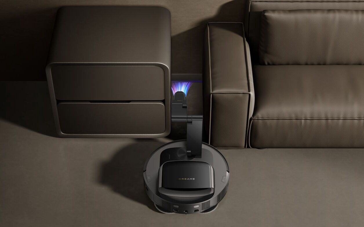 IFA 2025 : les nouveaux aspirateurs robots de Dreame se font pousser des bras