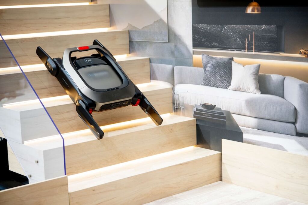 Des aspirateurs robots qui montent les escaliers