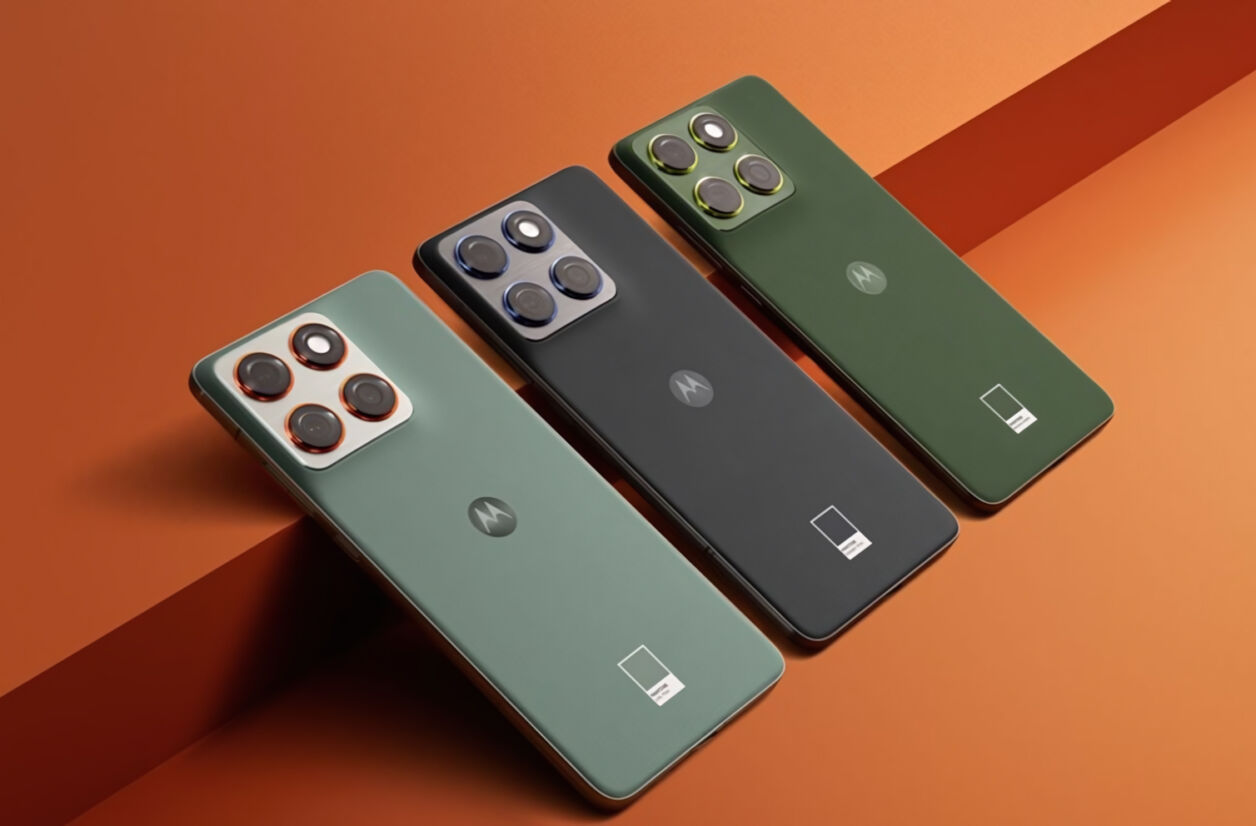 À son tour, Motorola présente son smartphone ultrafin