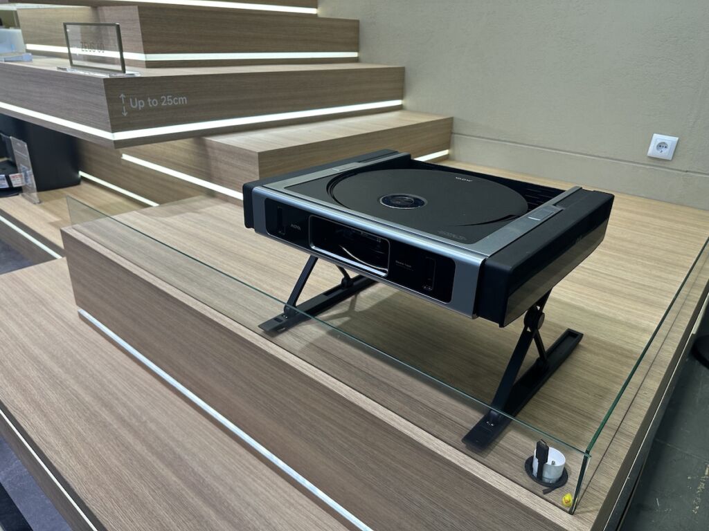 Des aspirateurs robots qui montent les escaliers