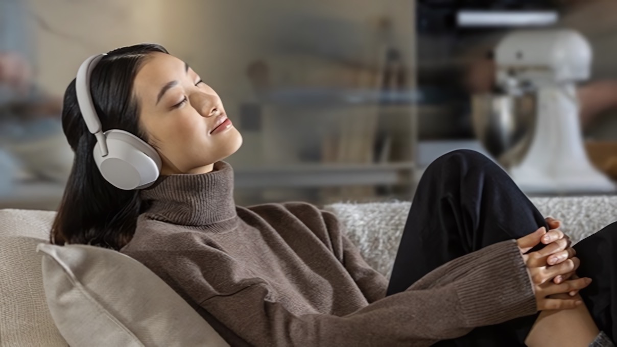 Ce nouveau casque Sony est moins cher que le légendaire XM5, mais pour quels compromis ?