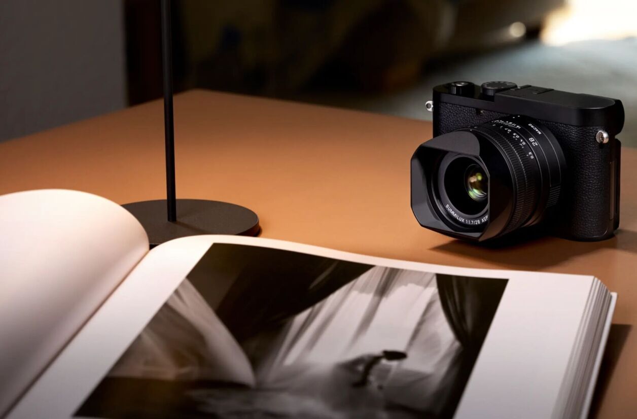 Leica décline son compact expert pour la photo en noir et blanc